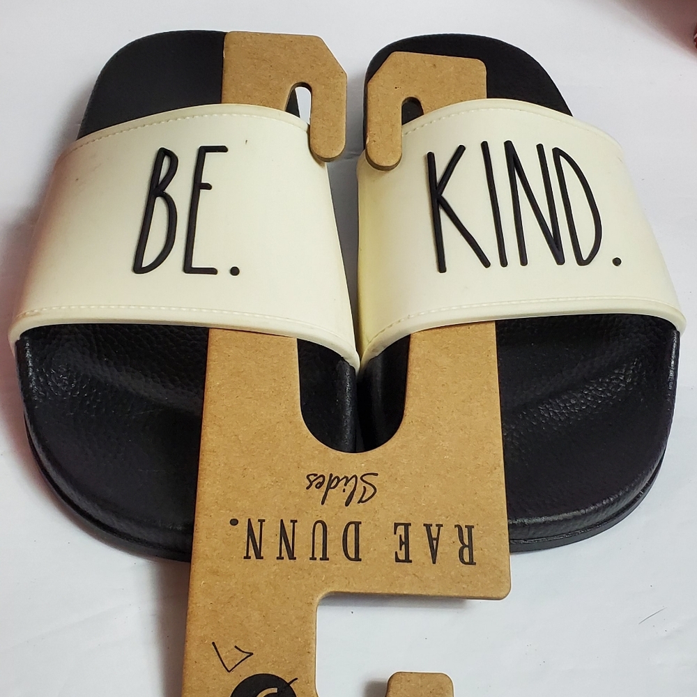 Rae Dunn Be Kind Sandals - Picture 3 of 5